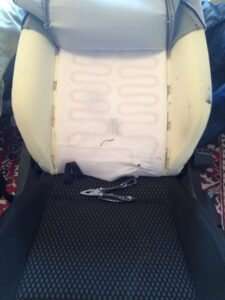 В процессе снятия обивки сидений Polo Sedan